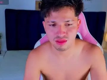 Chaturbate Best live sex cam show of issac_james