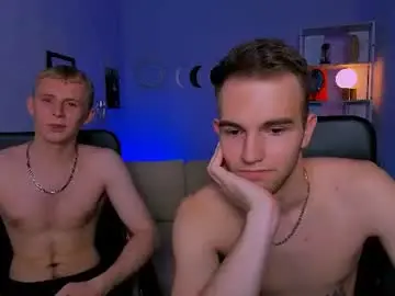 Chaturbate Live Sex Cam of noah_nero