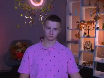 Chaturbate Live Sex Cam of noah_nero