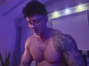 Chaturbate Free Live Porn of thomas_falcon1