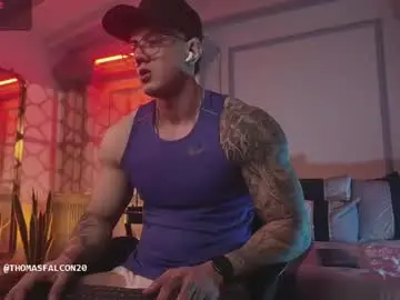 Chaturbate Best live sex cam show of thomas_falcon1