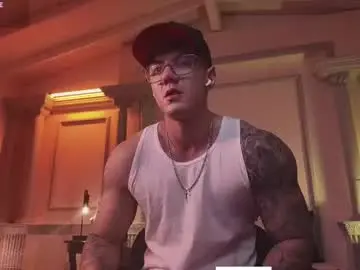 Chaturbate Watch Live Sex Cams of thomas_falcon1