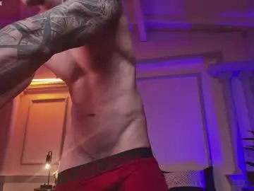 Chaturbate Sex Chat of thomas_falcon1