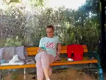 Chaturbate Live Sex Cam of you_love_melisa