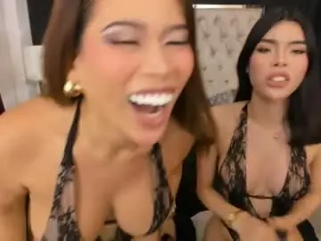 Chaturbate Live Porn of adiannacumforyou