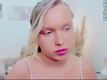 Chaturbate Best live sex cam show of angelic_coy