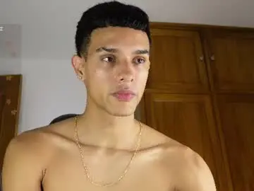 Chaturbate Live Sex Cam of busterspinter