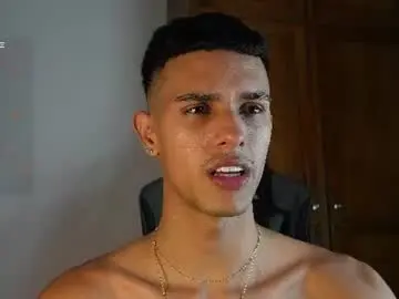 Chaturbate Live Sex Cam of busterspinter