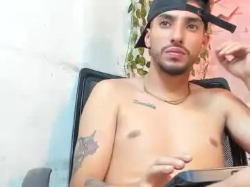 Chaturbate Adult Webcam of daniel_hot_11