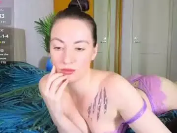 Chaturbate Watch Live Sex Cams of miss_leee