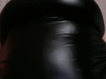 Chaturbate Watch Live Sex Cams of _ellybelly_