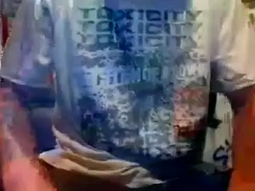 Chaturbate Live Sex Cam of howbowdadareboy33