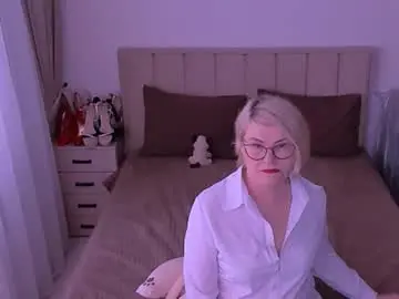 Chaturbate Free Porn Cam of sabrinamacmarren