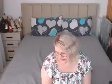 Chaturbate Live Sex Cam of sabrinamacmarren