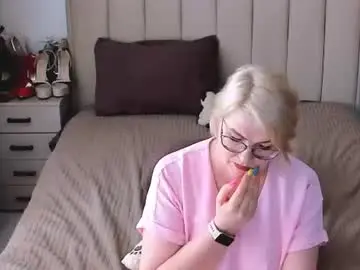 Chaturbate Free Porn Cam of sabrinamacmarren