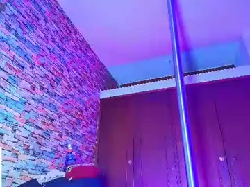 Chaturbate Live Porn of catalina_santana20