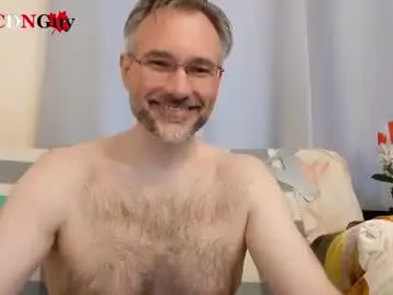 Chaturbate Sex Cam of fluffycdnguy