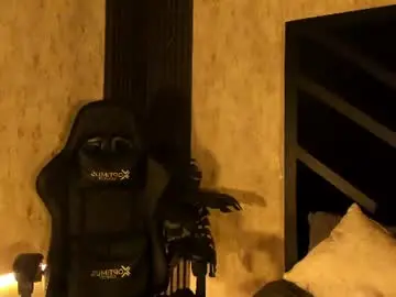 Chaturbate Sex Cam of jacob_benelli