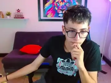 Chaturbate Adult Webcam of alexcum_18