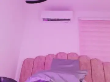 Chaturbate Watch Live Sex Cams of malaia_thompson_