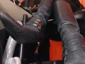 Chaturbate Private Sex Chat of goddessmidnight