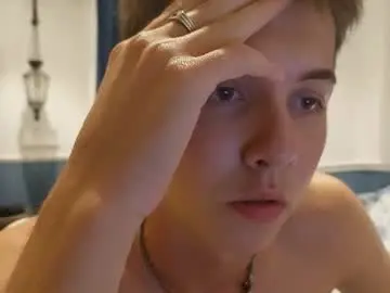 Chaturbate Live Sex Cam of sweety_lizzy