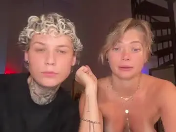 Chaturbate Free Live Porn of ashtonveil
