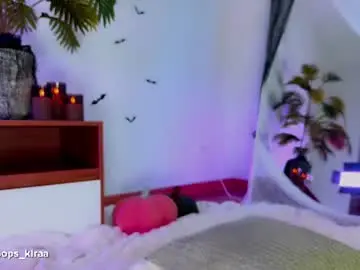 Chaturbate Best live sex cam show of kira_mmr