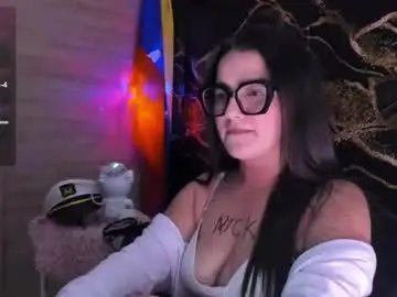 Chaturbate Live Sex Cam of tatissdeliciuss