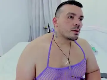 Chaturbate Live Porn of denny_scobar