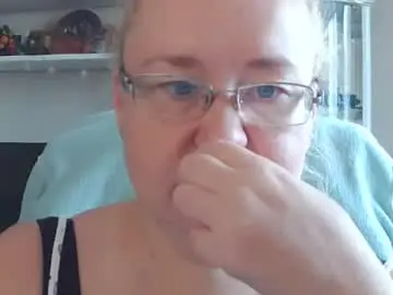 Chaturbate Best live sex cam show of fialkaxl