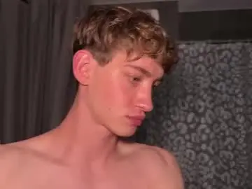 Chaturbate Private Sex Chat of aronyou_win