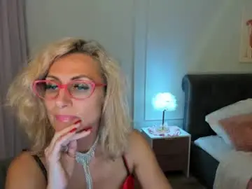 Chaturbate Best live sex cam show of museofstage