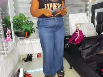 Chaturbate Watch Live Sex Cams of sheyla__ebony