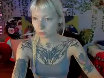 Chaturbate Free Porn Cam of tattoo_artbaby