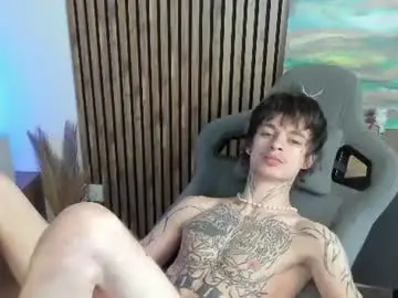 Chaturbate Free Live Porn of oliverrgroove