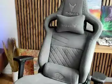 Chaturbate Live Sex of oliverrgroove