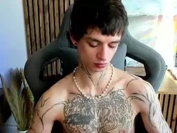 Chaturbate Live Sex Cam of oliverrgroove