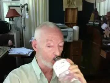 Chaturbate Nude Webcam of ray1776ray