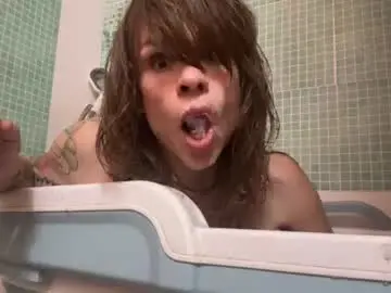 Chaturbate Free Porn Cam of rcherrycola00