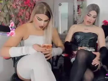 Chaturbate Live Porn of thiara_veky