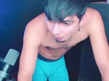 Chaturbate Best live sex cam show of mralpha_latino