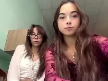 Chaturbate Live Sex of zendaya_kira