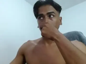 Chaturbate Watch Live Sex Cams of bfernando_05