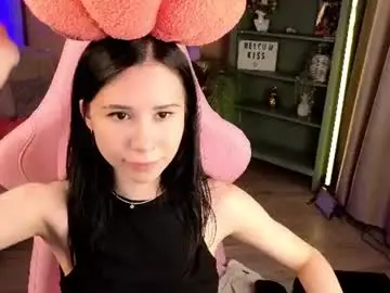 Chaturbate Free Porn Cam of kiratemptt