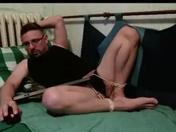 Chaturbate Live Sex of _horny___boy_