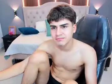 Chaturbate Free Live Porn of tommy18__