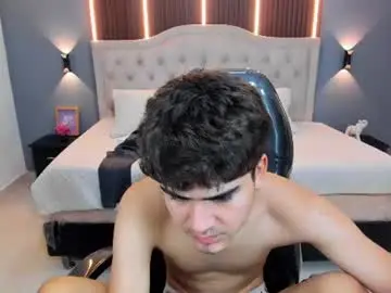 Chaturbate Sex Cam of tommy18__