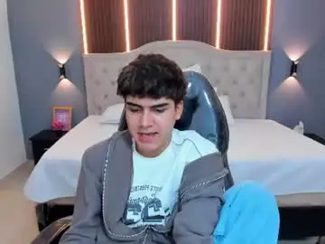 Chaturbate Free Porn Cam of tommy18__