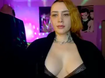 Chaturbate Live Sex Cam of violetfox26